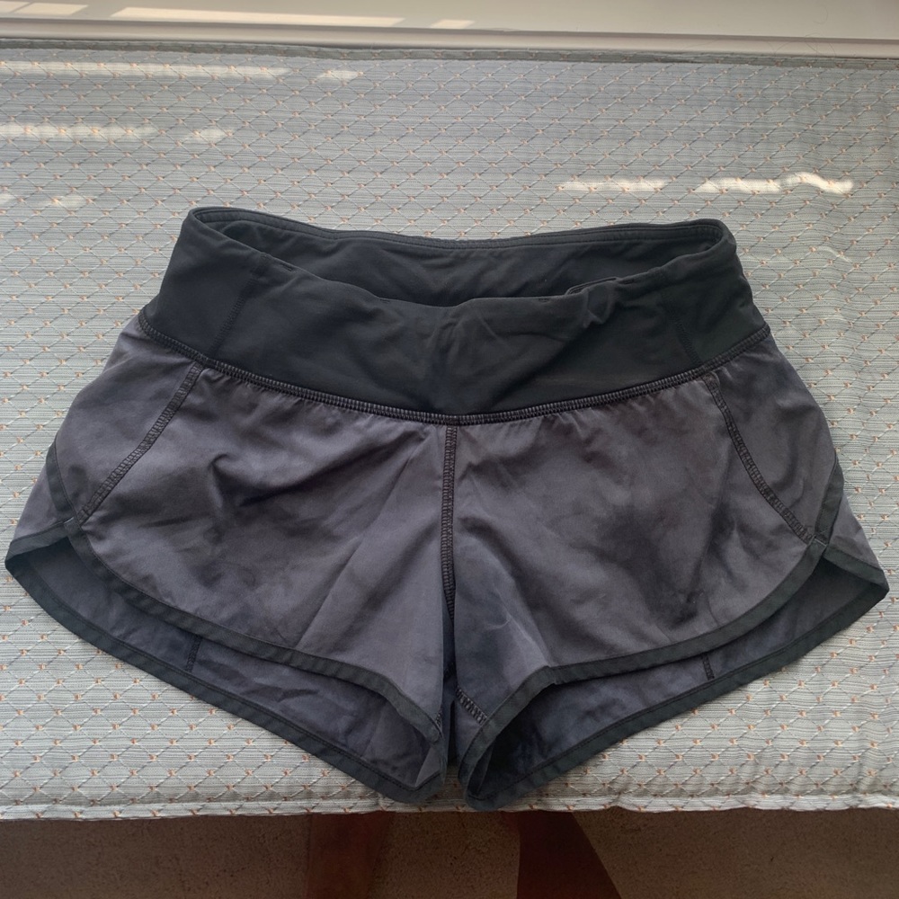 Lululemon Speed Shorts Deep Coal Size 4